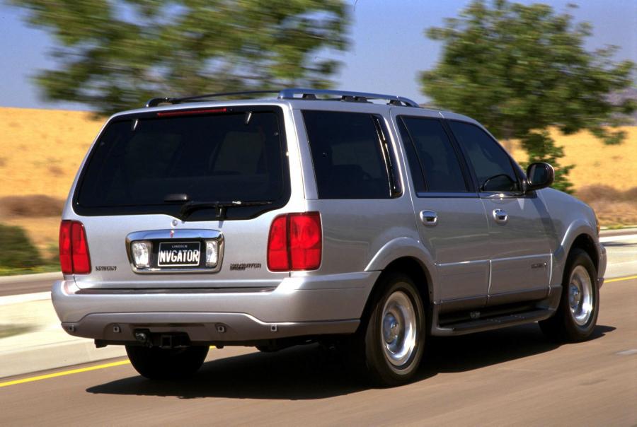  Lincoln Navigator 1998 года  (фото 11 из 72)
